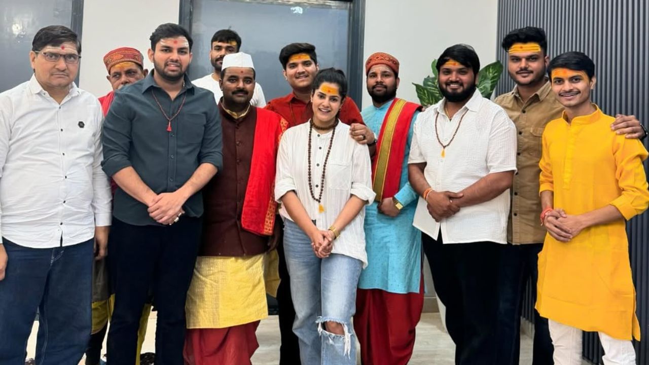 Mridul Tiwari family tree (3)