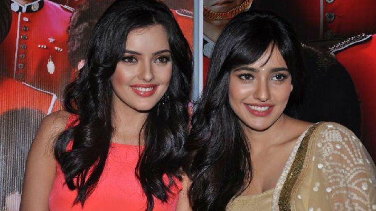 બિહારના ભાગલપુરની રહેવાસી, નેહાના પિતા રાજકારણી છે, અને તેની બહેન, આયેશા શર્મા પણ એક અભિનેત્રી છે. તે જોન અબ્રાહમ સાથે ફિલ્મ "પરમાણુ" માં જોવા મળી હતી. 