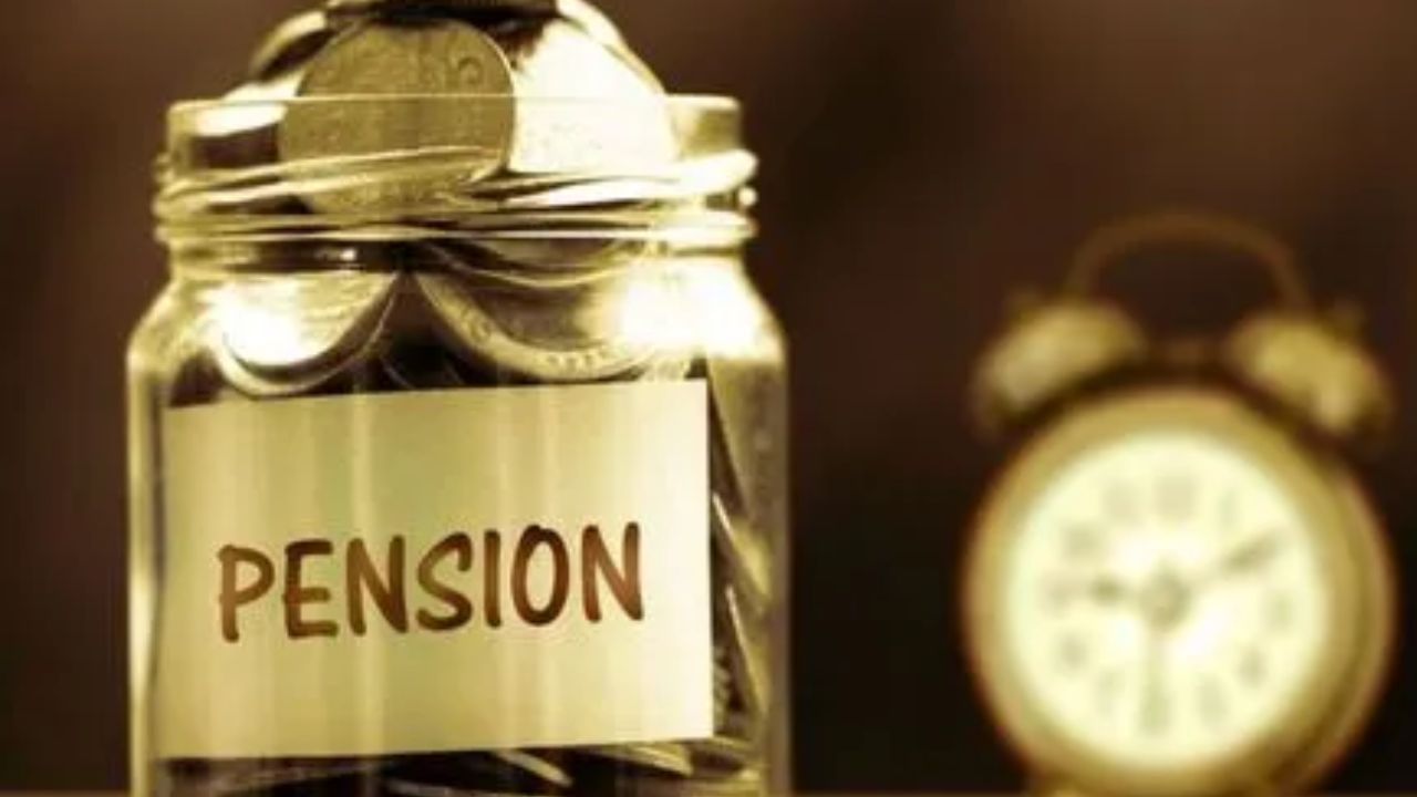 સરકારે 80 વર્ષથી વધુ ઉંમરના પેન્શનરો માટે જીવન પ્રમાણપત્રો સબમિટ કરવાની તારીખ 1 ઓક્ટોબરથી શરુ કરી દીધી હતી