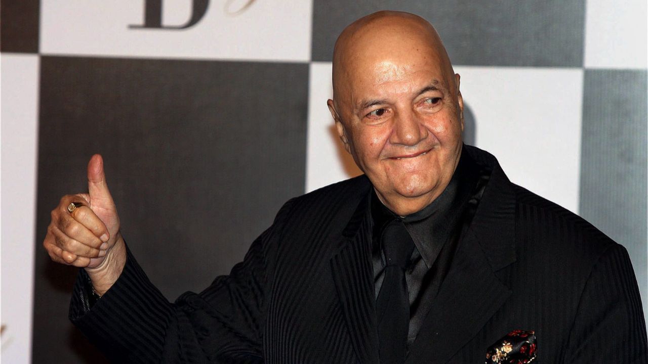 "પ્રેમ નામ હૈ મેરા, પ્રેમ ચોપરા" નામના ડાયલોગ માટે ફેમસ અભિનેતા પ્રેમ ચોપરાના પરિવાર અને પર્સનલ લાઈફ વિશે રસપ્રદ વાતો જાણીએ. પ્રેમ ચોપરાનો જમાઈ ગુજરાતી છે.