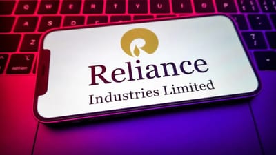 શુક્રવારે, રિલાયન્સ ઇન્ડસ્ટ્રીઝના શેર 52 અઠવાડિયાના નવા ઉચ્ચ સ્તરે પહોંચ્યા છે. જેફરીઝે રિલાયન્સ ગ્રુપ પર તેના તેજીના દૃષ્ટિકોણને પુનરાવર્તિત કર્યો. બ્રોકરેજ હાઉસે 2026 માં કંપનીના તમામ મુખ્ય વ્યવસાયિક ક્ષેત્રો અને ઘણા અપેક્ષિત ઉત્પ્રેરકોમાં મજબૂત ગતિનો ઉલ્લેખ કર્યો. આજે, RILનો શેર ₹1,580 પર 1.1 ટકા વધીને ટ્રેડ થઈ રહ્યો છે. આ વર્ષે અત્યાર સુધીમાં તેણે 29 ટકા વળતર આપ્યું છે.