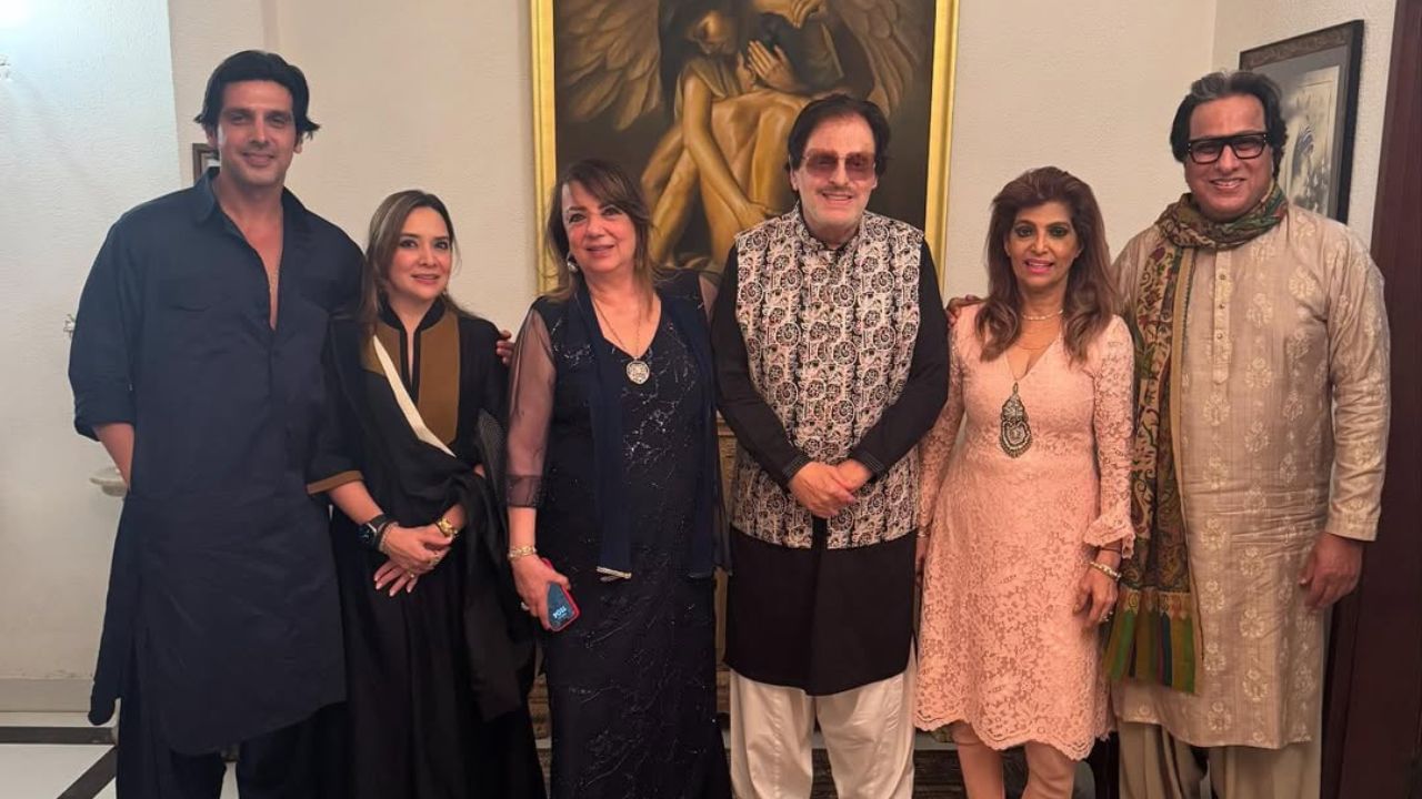Sanjay Khan family tree (10)