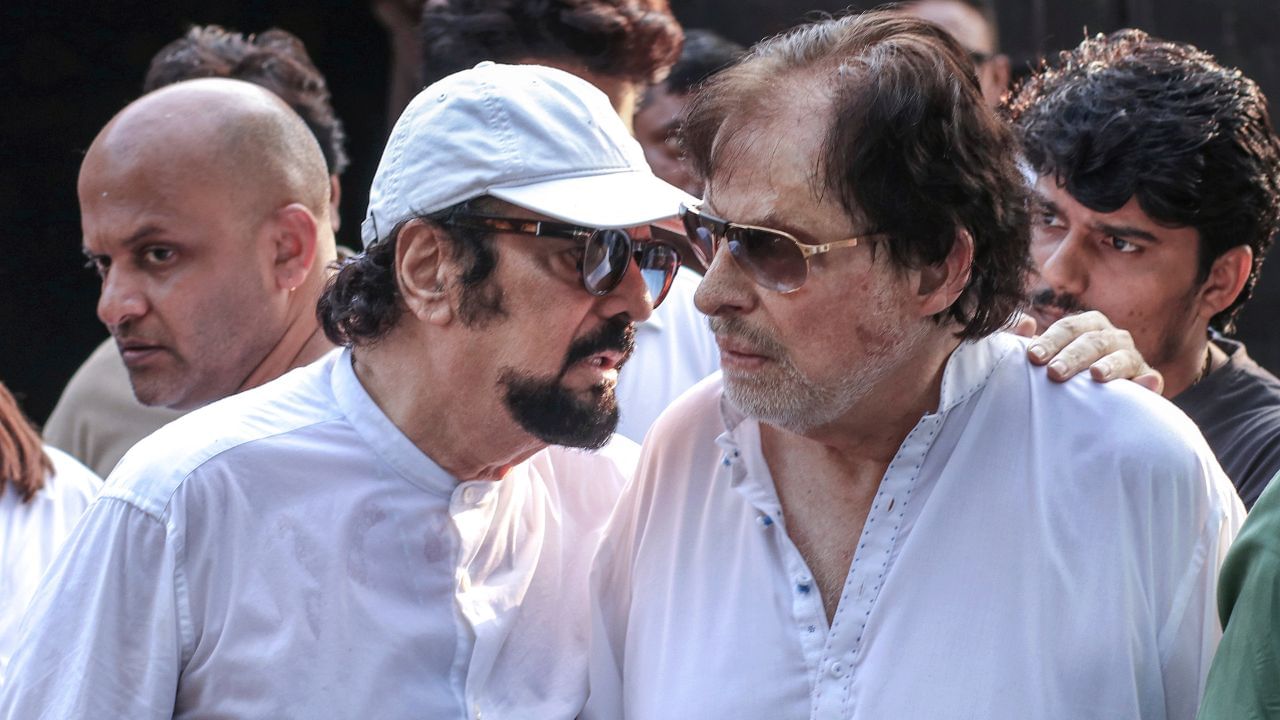 Sanjay Khan family tree (7)