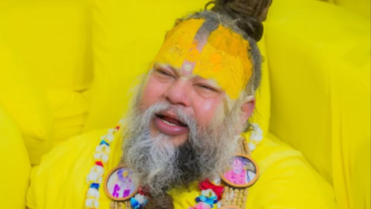 પ્રેમાનંદજી મહારાજ કહે છે કે સવારે વહેલા ઉઠીને સૂર્ય ભગવાનની પૂજા કરવાથી માત્ર આધ્યાત્મિક જ નહીં, પરંતુ શારીરિક અને માનસિક લાભ પણ મળે છે. ઘરની દૈનિક પૂજામાં ધૂપ પ્રજ્વલિત કરવી અને સકારાત્મક વાતાવરણ સર્જવું પણ મહત્વપૂર્ણ ગણાય છે.