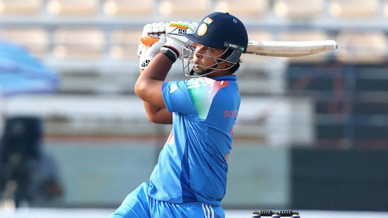 વૈભવે ટુર્નામેન્ટનો સૌથી વધુ સ્કોર પણ બનાવ્યો. તેણે યુએઈ સામેની પહેલી મેચમાં માત્ર 42 બોલમાં 144 રન બનાવ્યા. વધુમાં, વૈભવનો 243.87નો સ્ટ્રાઈક રેટ સમગ્ર ટુર્નામેન્ટમાં સૌથી વધુ હતો.