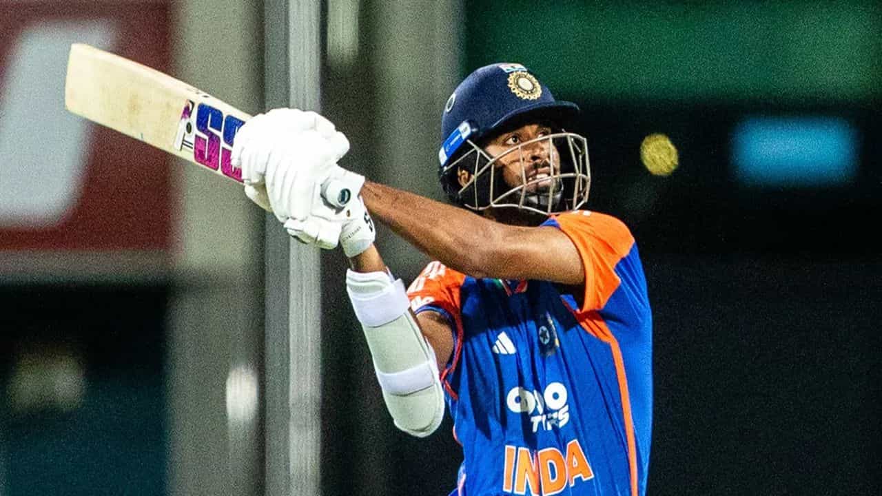 IND vs AUS : વોશિંગ્ટન સુંદરે ધોનીનો સિક્સરનો રેકોર્ડ તોડ્યો, પણ જીતેશ શર્માએ અડધી સદી પૂર્ણ ન થવા દીધી!