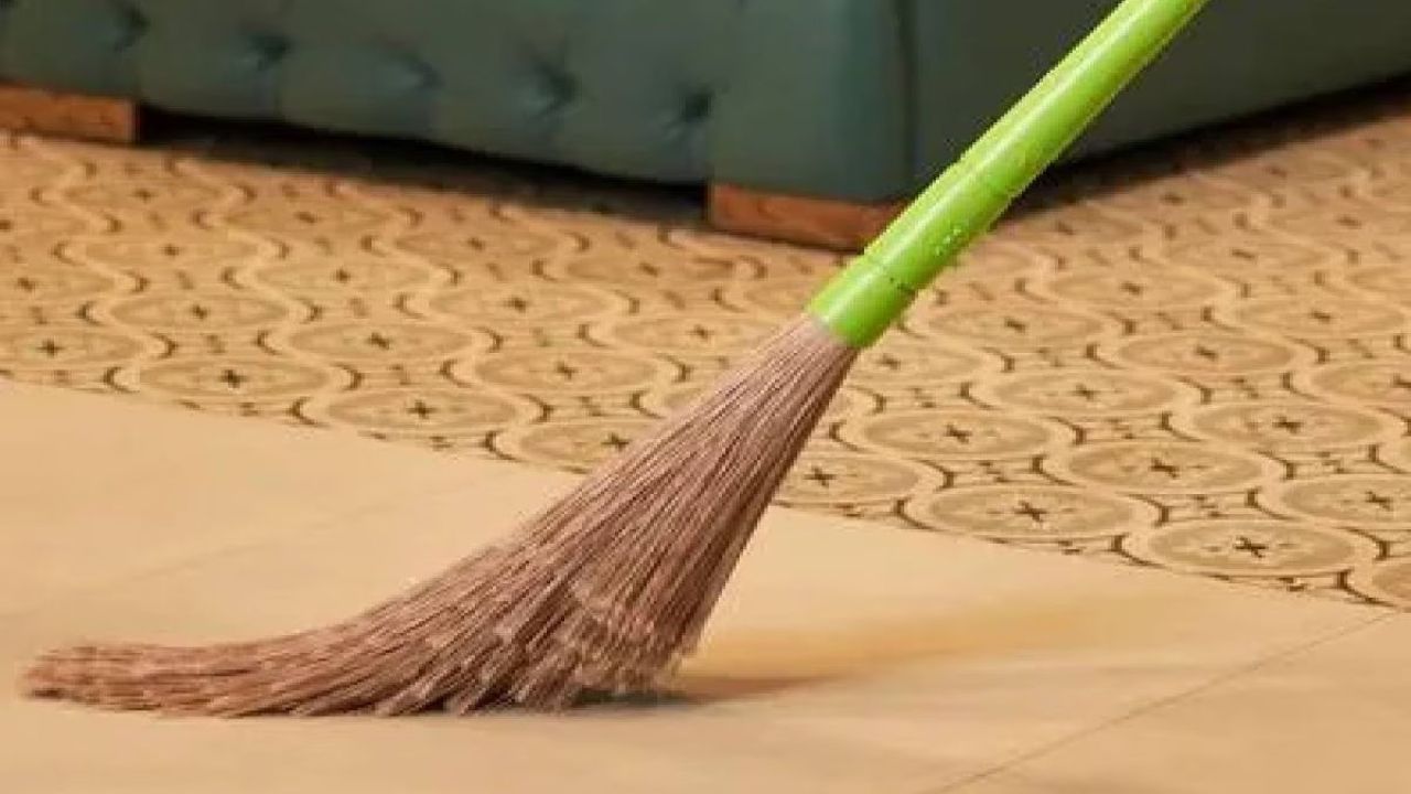 broom vastu (1)