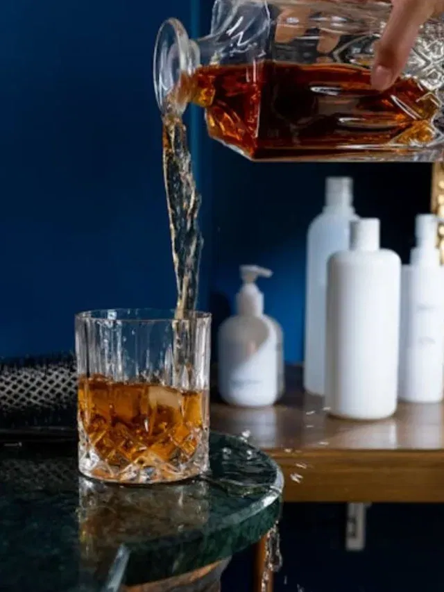 ઢાંકણ ખોલ્યા પછી કેટલીવારમાં દારૂ એક્સપાયર થઈ જાય છે?