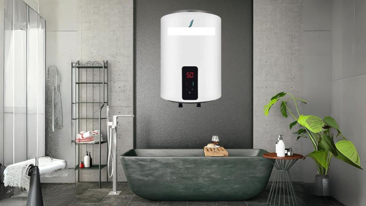 ટેમ્પરેચર ઓછું રાખો: તમારા ગીઝરનું તાપમાન લગભગ 50-60°C પર સેટ કરો. આમ કરવાથી વીજળીનો વપરાશ ઓછો થાય છે અને ખર્ચ ઘટાડે છે.