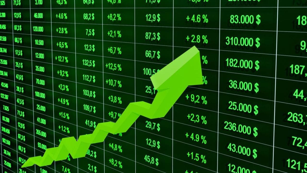 કોઈ કંપનીનો શેર ભવિષ્યમાં વધશે કે ઘટશે તે અંગે માહિતીને નિષ્ણાંતો દ્વારા કે તેના ડેટા અને ચાર્જ દ્વારા આપવામાં સ્ટોક ફોરકાસ્ટ કહે છે. જો તમે કોઈ પણ શેર ભવિષ્યમાં કેટલો વધશે કે ઘટશે તે જાણવા માંગો છો તો ચાલો જાણીએ અહીં કેટલાક શેરના ફોરકાસ્ટની માહિતી. આજે અમે 4 શેરના ફોરકાસ્ટ અંગે તમને માહિતી આપવાના છે.