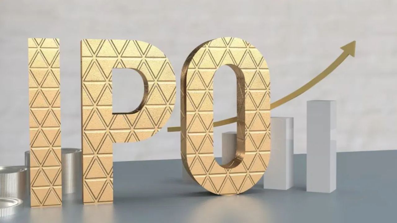 Mahamaya Lifesciences IPO (SME)- ઈશ્યૂનું કદ ₹70.44 કરોડ છે. 11 થી 13 નવેમ્બર વચ્ચે રોકાણ કરી શકાય છે. પ્રાઇસ બેન્ડ પ્રતિ શેર ₹108-114 છે, અને લોટનું કદ 1200 શેર છે. કંપની 18 નવેમ્બરે BSE SME પર લિસ્ટેડ થવાની અપેક્ષા છે.