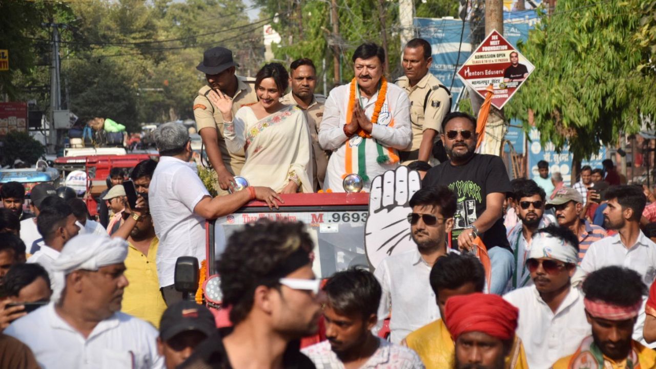  કોંગ્રેસના વરિષ્ઠ નેતા અને ભાગલપુરથી ધારાસભ્ય અજિત શર્માની કુલ સંપત્તિ અંદાજે 43 કરોડ 27 લાખ રુપિયા છે. તેની ચલ સંપત્તિ 4.9 કરોડ રુપિયા અને અચલ સંપત્તિ 38.3 કરોડ રુપિયા છે. 