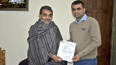 ઉપેન્દ્ર કુશવાહ ભલે પોતે વિધાનસભા ચૂંટણી ન લડી રહ્યા હોય, પરંતુ ખરી કસોટી તેમના માટે  છે. કુશવાહ એનડીએ સાથે છે અને બીજા તબક્કામાં છમાંથી ચાર બેઠકો તેમની પાસે છે. કુશવાહના ઉમેદવારો સાસારામ, દિનારા, મધુબની અને બાજપટ્ટીથી છે. આરએલએમ ચારેય બેઠકો પર આરજેડી સામે ચૂંટણી લડી રહ્યું છે.