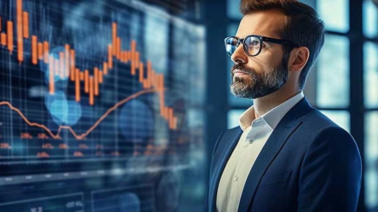 ભારતીય શેરબજારમાં શુક્રવારે નોંધપાત્ર અસ્થિરતા રહેવાની ધારણા છે. બિહાર ચૂંટણી પરિણામોને કારણે વેપારીઓ દિવસ દરમિયાન અસ્થિરતા માટે તૈયારી કરી રહ્યા છે. નિષ્ણાતો કહે છે કે જો પરિણામો આખરે NDAની તરફેણમાં આવે અને એક્ઝિટ પોલની આગાહીઓ સાચી હોય, તો પણ બજાર અસ્થિરતા ચાલુ રહેશે.