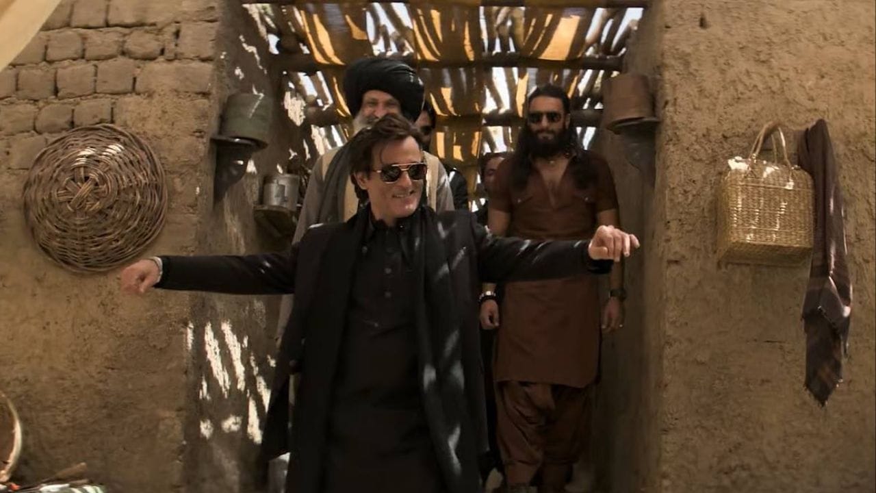 જ્યારે બધા કલાકારોની ચર્ચા થઈ રહી છે, ત્યારે અક્ષય સૌથી અગ્રણી છે. જેમ બોબી દેઓલ 2023 માં રિલીઝ થયેલી 'એનિમલ' પછી ચર્ચામાં હતો, તેવી જ રીતે અક્ષય હવે આવી જ પરિસ્થિતિનો અનુભવ કરી રહ્યો છે.