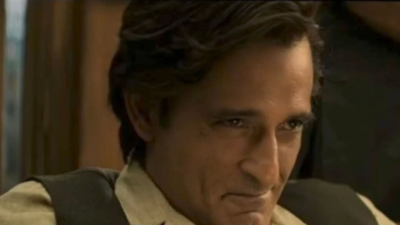 આ ફિલ્મના ટ્રેલરમાં અક્ષય ખન્નાનો લુક ખુબ પસંદ કરવામાં આવ્યો હતો. ફિલ્મ માટ બોલિવુડ અભિનેતાને 2.5 કરોડ રુપિયા મળ્યા છે. છાવામાં ઔરંગઝેબના રોલ બાદ વધુ એક રોલ ચાહકોને વધુ પસંદ આવ્યો છે.