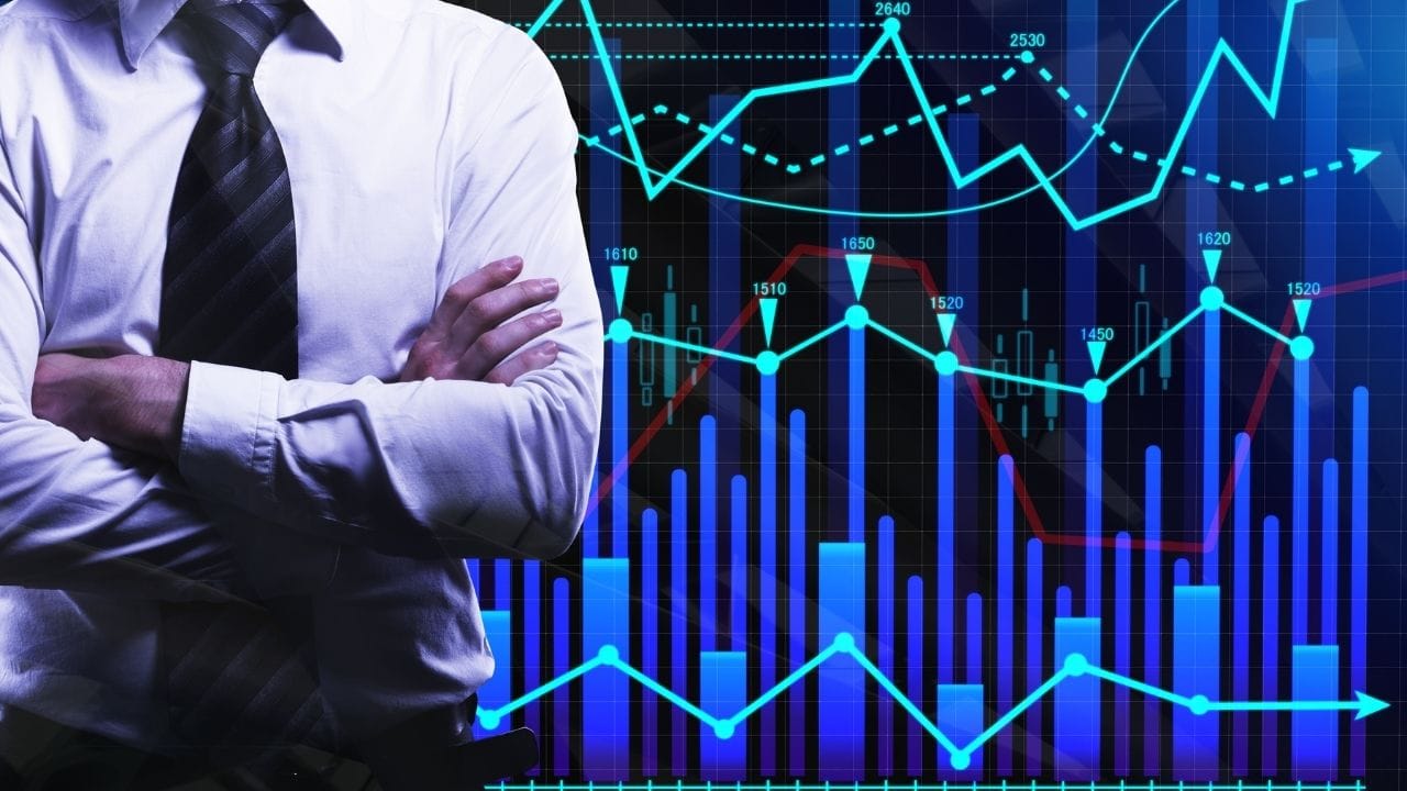 વર્ષ-થી-તારીખ (YTD) ધોરણે જોવામાં આવે તો FIIs એ લગભગ 18.3 અબજ ડોલર મૂલ્યના ભારતીય શેર વેચ્યા છે. આ આંકડો વિદેશી રોકાણના આઉટફ્લોની દ્રષ્ટિએ અત્યાર સુધીનો સૌથી ખરાબ વર્ષ ગણાઈ રહ્યો છે. તેના સીધા પરિણામે ભારતીય શેરબજારે અન્ય ઉભરતા બજારોની તુલનામાં નબળું પ્રદર્શન કર્યું છે.