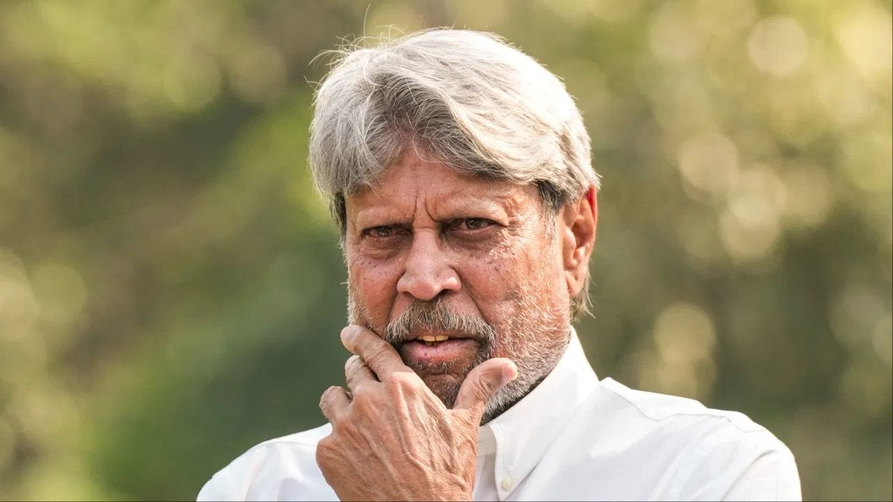 કપિલ દેવે પણ એક કેપ્ટન તરીકેની પોતાની ફિલોસોફી શેર કરી. તેમણે કહ્યું કે એક સારો કેપ્ટન તે છે જે તેના ખેલાડીઓને ટેકો આપે છે, ખાસ કરીને જ્યારે તેઓ ખરાબ ફોર્મ સાથે સંઘર્ષ કરી રહ્યા હોય. (PC: PTI)