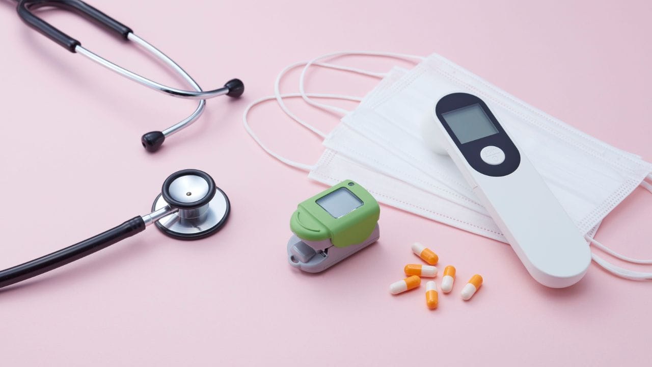 પીસીઓડીને મેનેજ કઈ રીતે કરવું. આ માટે તમારે આખા અનાજ, પ્રોટીન અને ફાઇબરથી ભરપૂર ખોરાક ખાવાથી ઇન્સ્યુલિનના સ્તરને નિયંત્રિત કરવામાં અને PCOD ના લક્ષણો ઘટાડવામાં મદદ મળે છે.