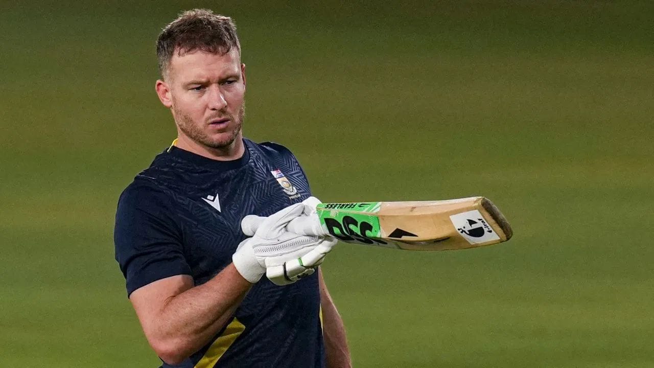 પાંચમા ક્રમે દક્ષિણ આફ્રિકાનો અનુભવી બેટ્સમેન ડેવિડ મિલર છે, જેને લખનૌ સુપર જાયન્ટ્સે રિલીઝ કર્યો હતો. મિલરની બેઝ પ્રાઈસ પણ ₹ 2 કરોડ છે. તેના પર મોટી બોલી લગાવવાની અપેક્ષા ઓછી છે, તો પણ તેને ખરીદદાર મળવાની પૂરી શક્યતા છે.