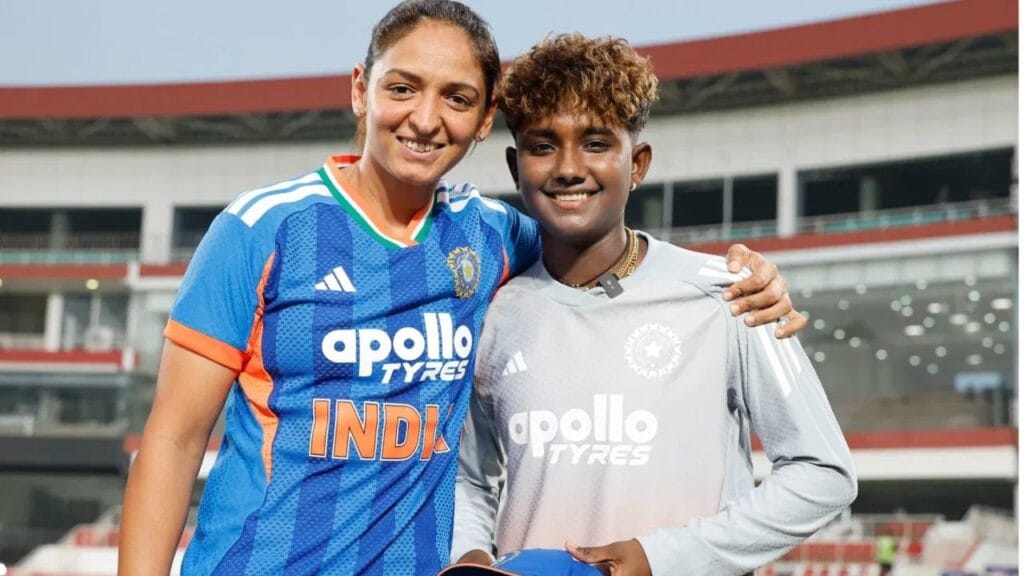 India vs Sri Lanka T20I 17-Year-Old G. Kamalini Debuts for Team India