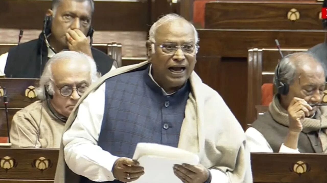 મુસ્લિમ લીગ સાથે ગઠબંધનમાં સરકાર બનાવી ત્યારે તમારી દેશભક્તિ ક્યાં હતી ? ભાજપને ખરગેનો સણસણતો સવાલ