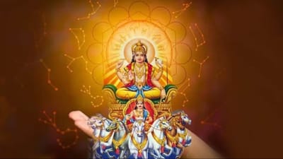 કેલેન્ડર મુજબ, જ્યારે સૂર્ય ધન રાશિમાં પ્રવેશ કરે છે, ત્યારે આખા મહિનાના સમયગાળાને હિન્દીમાં ખરમાસ અને ગુજરાતીમાં કમૂરરતા અથવાતો ધનારક કહેવામાં આવે છે. 2025માં, ધનારક 16 ડિસેમ્બર, 2025 (મંગળવાર) થી શરૂ થશે અને 15 જાન્યુઆરી, 2026 સુધી ચાલશે. સૂર્ય મકર રાશિમાં પ્રવેશ કરશે અને ત્યારે ધનારક પુરુ થશે. જ્યોતિષશાસ્ત્ર અનુસાર, સૂર્યને બધા ગ્રહોનો સ્વામી, આત્મા અને ઉર્જાનો સ્ત્રોત માનવામાં આવે છે.