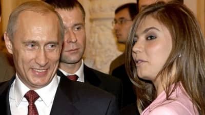 72 વર્ષની ઉંમરે પણ પ્રેમમાં પાગલ છે રશિયાના રાષ્ટ્રપતિ વ્લાદિમીર પુતિન, કોણ છે તેમની રુમર્ડ ગર્લફ્રેન્ડ, જાણો