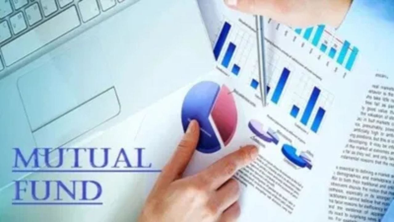 આ સ્પષ્ટપણે દર્શાવે છે કે SIP દ્વારા મોટા લક્ષ્યો હાંસલ કરવા લાંબા ગાળે સંપૂર્ણપણે શક્ય છે, પરંતુ શિસ્ત, યોગ્ય ભંડોળ પસંદ કરવું અને નિયમિત રોકાણ મહત્વપૂર્ણ છે. બજાર ઉતાર-ચઢાવથી ભરેલું છે, પરંતુ સતત રોકાણ સમય જતાં વળતરમાં સુધારો કરે છે, જેનાથી મોટા લક્ષ્યો પણ સરળતાથી પ્રાપ્ત થઈ શકે છે. 