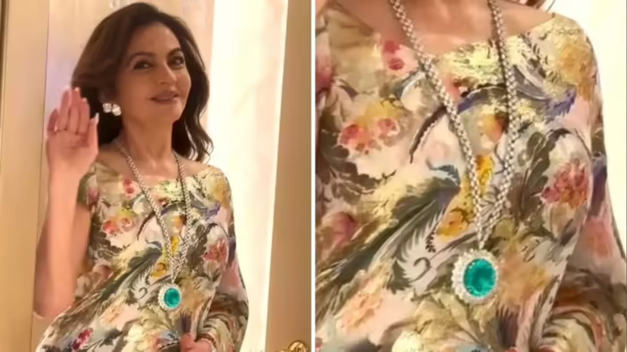 મુકેશ અંબાણી પાસે સંપત્તિ અને ખ્યાતિની કોઈ કમી નથી. તેમની પત્ની, નીતા અંબાણી, ક્યારેય પોતાની સુંદરતા બતાવવાની તક ગુમાવતી નથી. તેમના દરેક પોશાક એટલા મોંઘા હોય છે કે સામાન્ય વ્યક્તિ તેને ખરીદવાની કલ્પના પણ કરી શકતો નથી. શ્લોકા મહેતાની માતા, મોના મહેતાના 60મા જન્મદિવસ માટે, નીતા અંબાણીએ બ્રાઝિલિયન પેરાઇબા ટૂરમાલાઇન હીરાથી પણ કિંમતી રત્ન જડેલુ નેકપીસ પહેર્યુ હતુ. હવે પેરાઇબા ટૂરમાલાઇન કેવું રત્ન છે, જેના વિશે જાણવા લોકો ઉત્સુક છે.