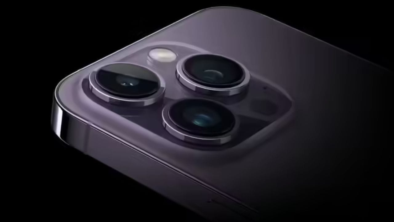 મોટાભાગના Phone યુઝર્સ આ અદ્ભુત સેન્સર અને તેની શક્તિથી અજાણ છે. ચાલો આજે કેમેરાની બાજુમાં આ બ્લેક હોલની વિશેષતાઓ અને તમે તેની સાથે શું કરી શકો છો તે વિગતવાર સમજાવીએ.