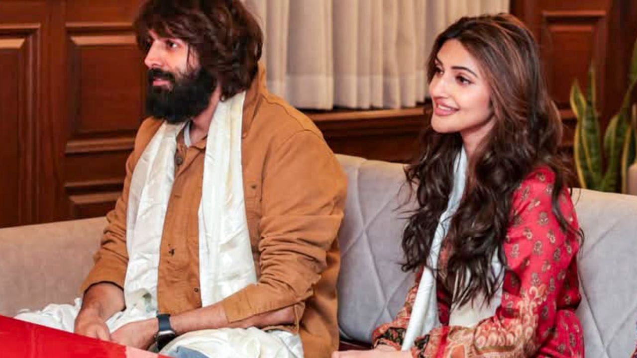 અભિનેત્રીને 2024 માં ફિલ્મફેર એવોર્ડ્સ, 2025 માં IIFA એવોર્ડ્સ સાઉથ અને 2025 માં IIFA ઉત્સવમ માટે નામાંકન મળ્યું છે.