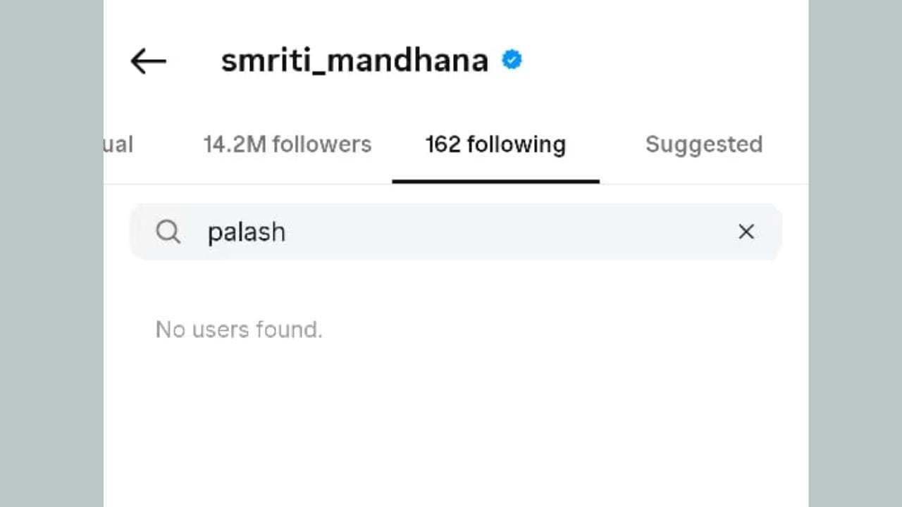 સ્મૃતિ મંધાના સાથેના તેમના લગ્ન તૂટ્યા બાદ, ગાયક પલાશ મુચ્છલે ઇન્સ્ટાગ્રામ પર એક ભાવનાત્મક પોસ્ટ પોસ્ટ કરી. તેમણે ખોટા સમાચાર ફેલાવનારાઓ સામે કાનૂની કાર્યવાહી કરવાની ધમકી પણ આપી. પલાશે લખ્યું, "મેં મારા જીવનમાં આગળ વધવાનું અને મારા અંગત સંબંધોથી દૂર થવાનું નક્કી કર્યું છે.