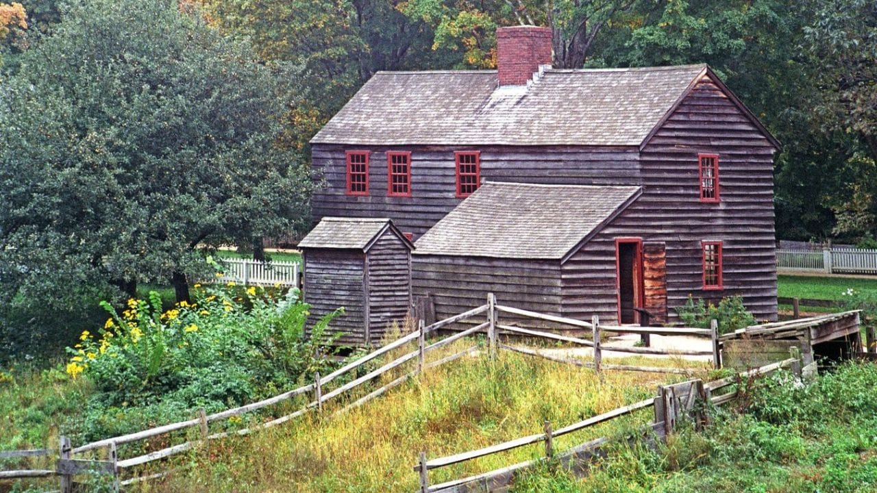 તો, અમેરિકામાં 2 બેડરૂમવાળા એપાર્ટમેન્ટનું સરેરાશ ભાડું કેટલું છે, અને તે કયા પરિબળોને કારણે બદલાય છે? ચાલો વિગતવાર સમજીએ.