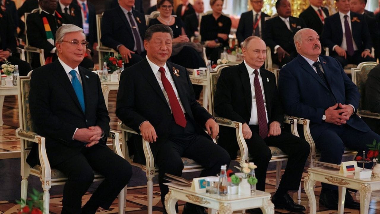 Vladimir Vladimirovich Putin family tree (13)