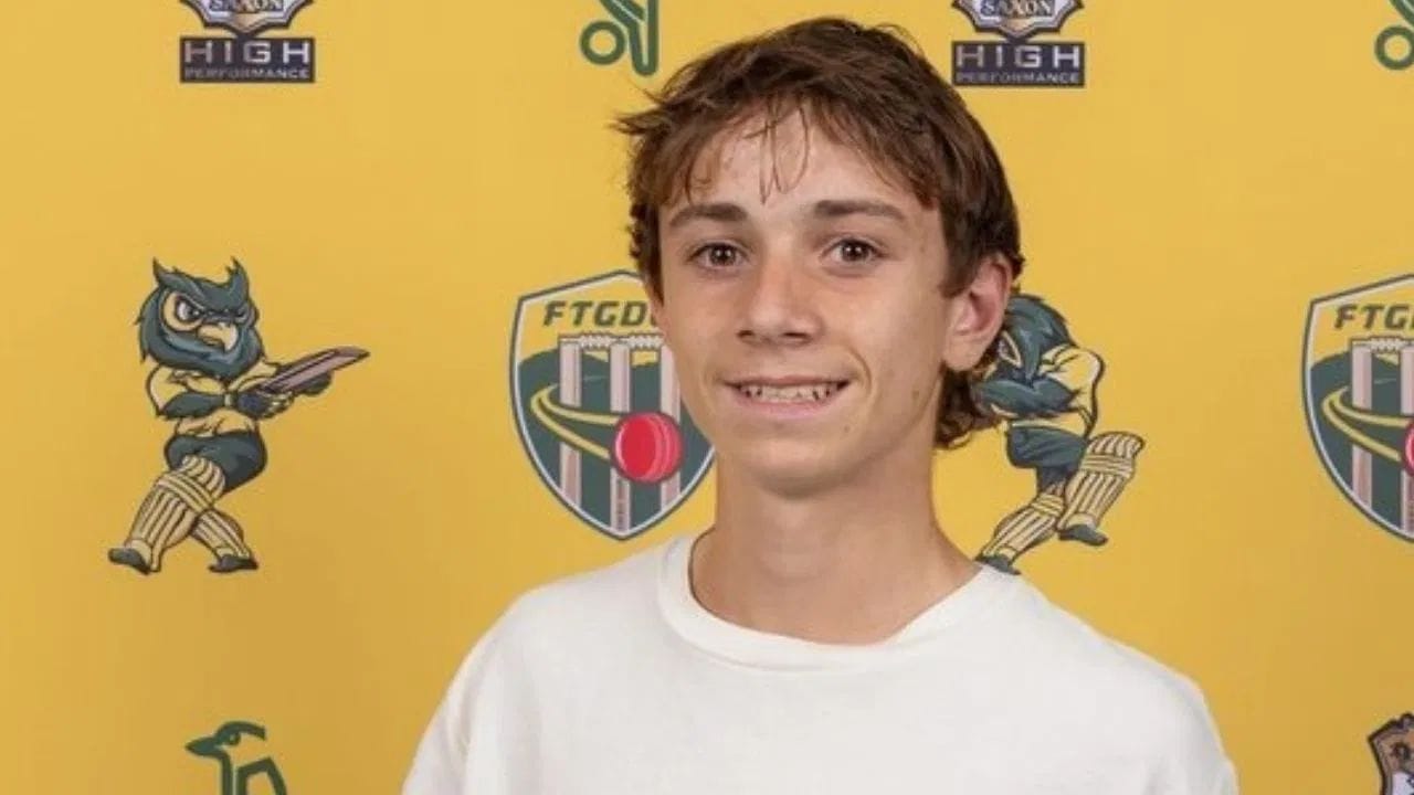 28 ઓક્ટોબરના રોજ, ઓસ્ટ્રેલિયાના બેન ઓસ્ટિનનું પ્રેક્ટિસ દરમિયાન બોલ વાગવાથી મૃત્યુ થયું હતું. આ ઘટનાએ ક્રિકેટમાં સલામતીના પગલાં અંગેની ચર્ચાને ફરીથી જગાવી દીધી હતી.