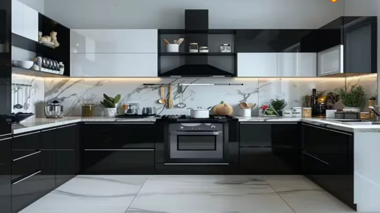 કેટલીકવાર ગેસ સ્ટોવ નીચે હળવા રંગની ટાઇલ્સ અથવા મેટ નાખવાથી અસર સંતુલિત થઈ શકે છે. જો કે, હળવા રંગોનો ઉપયોગ હજુ પણ સુખદ દેખાવ માટે થાય છે.