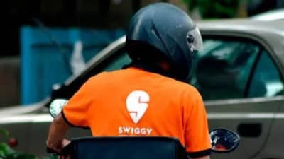 Breaking News : Swiggy અને Zomato ના ડિલિવરીબોય આવતીકાલ 31 ડિસેમ્બરે દેશવ્યાપી હડતાળ પાડશે !