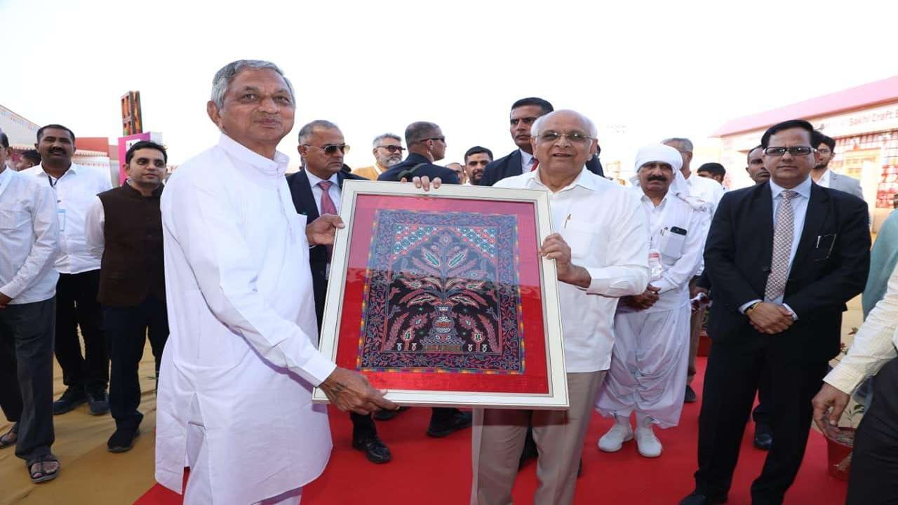 kutchh ran utsav 7_1_11zon