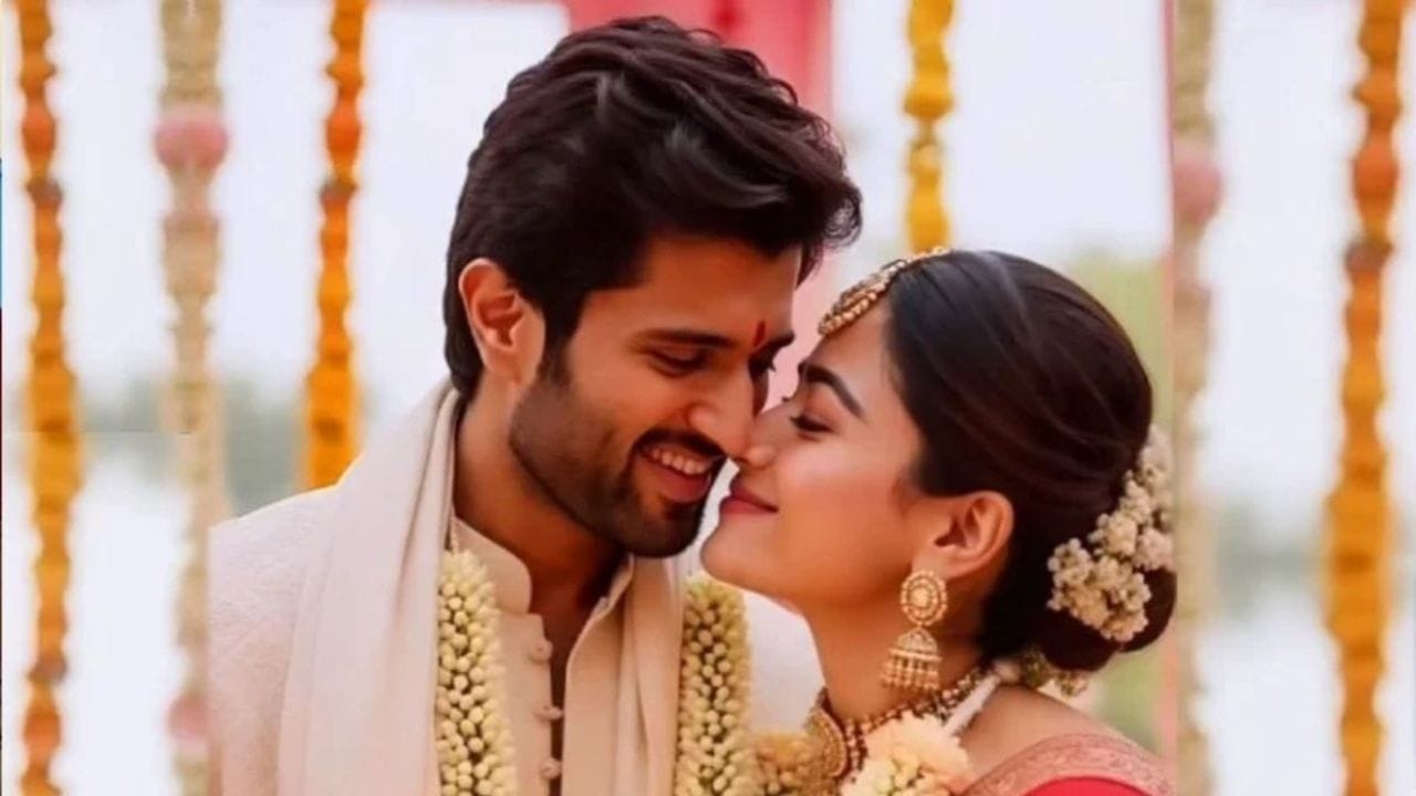 મીડિયા રિપોર્ટ્સ અનુસાર, તેમની ટીમે પુષ્ટિ આપી છે કે તેઓ ફેબ્રુઆરીમાં લગ્ન કરશે. આ કપલની નજીકના એક સૂત્રએ હવે પુષ્ટિ આપી છે કે રશ્મિકા અને વિજય 26 ફેબ્રુઆરીએ ઉદયપુરના એક મહેલમાં લગ્ન કરશે. તેમણે લગ્ન માટે એક વારસાગત મિલકત નક્કી કરી છે. તેમની સગાઈની જેમ, આ કપલ લગ્નને શક્ય તેટલું ખાનગી રાખવાનું આયોજન કરી રહ્યું છે, જેમાં ફક્ત તેમના નજીકના મિત્રો જ હાજર રહેશે.