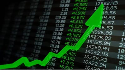 લોન્ગ ટર્મ રોકાણ અંગે શેરબજારમાં વધુ એક મોટું નિવેદન સામે આવ્યું છે. કેડિયા નોમિક્સના સ્થાપક અને પ્રખ્યાત માર્કેટ એક્સપર્ટ સુશીલ કેડિયાએ CNBC Awaaz પર 2030 સુધી પસંદગીના શેરો પર ખૂબ જ તેજીનો દૃષ્ટિકોણ વ્યક્ત કર્યો હતો. તેમનું માનવું છે કે યોગ્ય ક્ષેત્ર, મજબૂત બિઝનેસ મોડેલ અને લાંબા ગાળાની ધીરજ રોકાણકારોને મોટું વળતર આપી શકે છે.