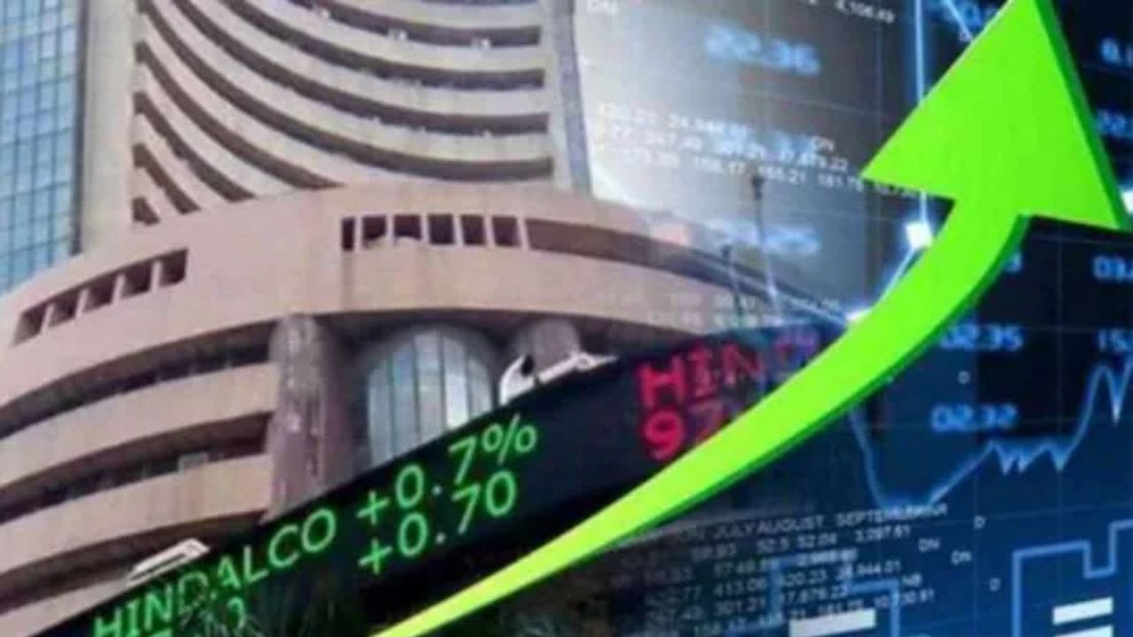 સુશીલ કેડિયાનો સૌથી આશ્ચર્યજનક અને આશ્ચર્યજનક દાવો રિલાયન્સ ઇન્ડસ્ટ્રીઝના શેરનો ભાવ ખુબ જ વધી શકે છે. તેમનું કહેવું છે કે રિલાયન્સ ઇન્ડસ્ટ્રીઝનો સ્ટોક 2030 સુધીમાં 10 ગણું વળતર આપી શકે છે.