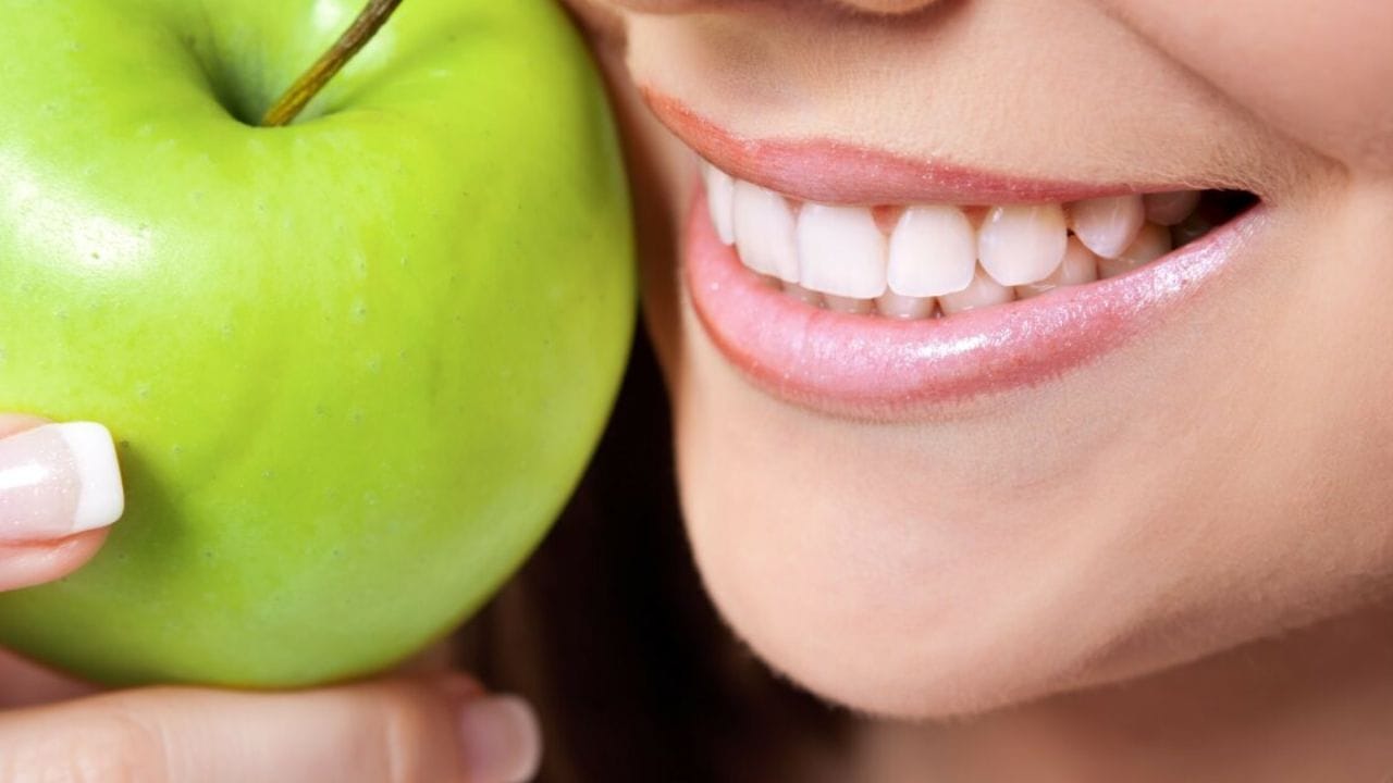 yellow teeth treatment