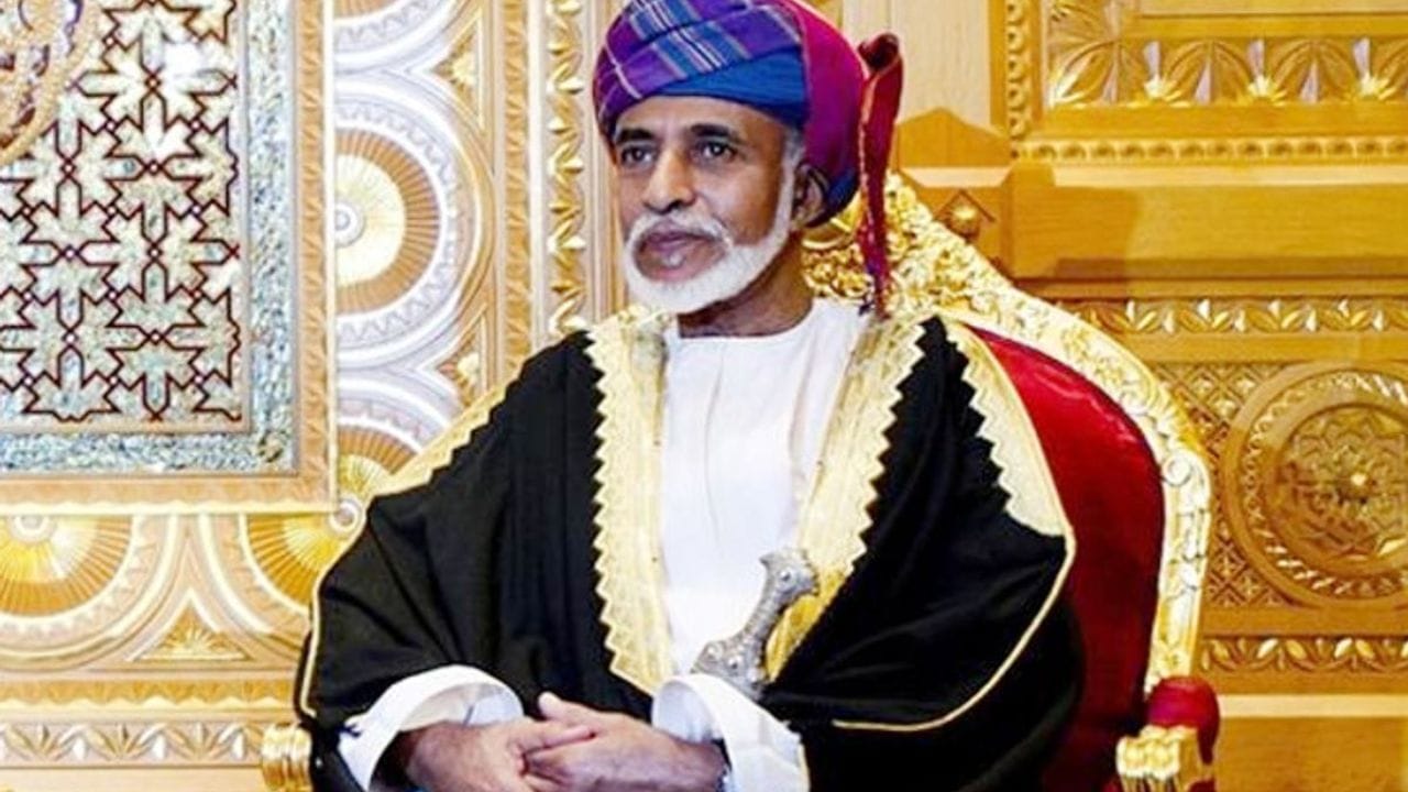 ઓમાનમાં સુલતાન કાબૂસ બિન સૈદ અલ સૈદ (હવે તેમના અનુગામી) રાજ્યના મુખ્ય શાસક હતા, જ્યારે **સ્વાઝીલેન્ડ (ઇસ્વાટિની)**ના રાજા મસ્વાતી III રાજ્યના વડા છે અને તેમના હસ્તકાંતિ પ્રથા છે.