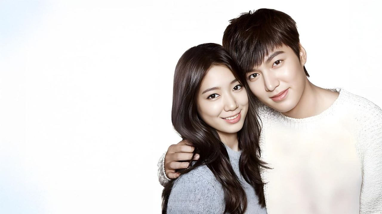 Heirs (The Heirs) : આ 2013 ની એક લોકપ્રિય કોરીયન ટીવી શ્રેણી છે જે ખુબજ લોકપ્રિય પાત્રો અને પ્રશંસનીય કહાની ધરાવે છે. મુખ્ય પાત્રો કિમ ટાન અને છા યુન-સાંગ ની પ્રિય પ્રેમ કહાની, સામાજિક વર્ગ અને પરિવારના દબાણ વચ્ચે પારસ્પરિક સંબંધની ઉજાગર કરે છે. સ્ટાર કાસ્ટમાં લી મિન-હો, પાર્ક શિન-હ્યે અને કિમ વૂ-બિન છે જેમણે તેમના પાત્રોમાં ઉત્તમ અભિનય રજૂ કર્યો છે. આ શ્રેણીમાં એક જ સીઝન છે જેમાં 20 એપિસોડ છે અને હાઇસ્કૂલના ધનિક અને ગરીબ વિદ્યાર્થીઓ વચ્ચેનું સાહસ અને અનુભવ દર્શાવવામાં આવેલ છે.