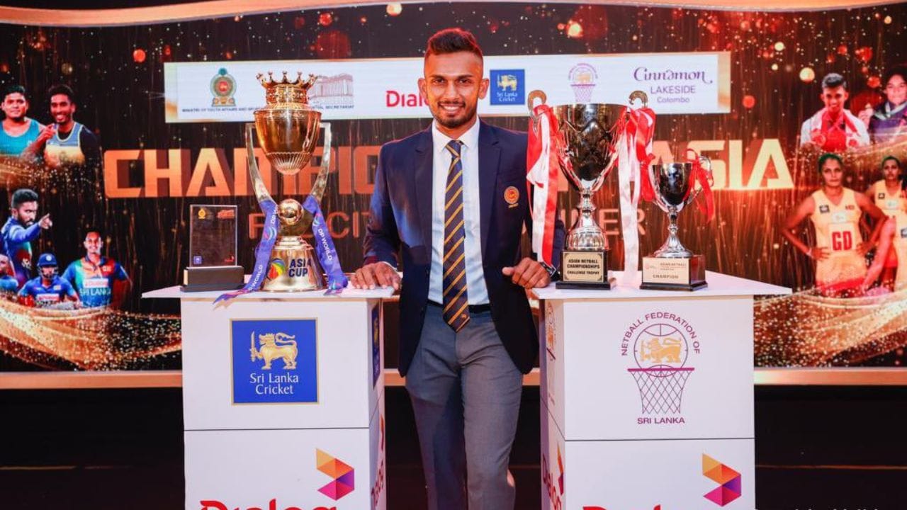 મડાગામાગામેગ દાસુન શનાકાનો જન્મ 9 સપ્ટેમ્બર 1991 રોજ થયો છે. તે એક શ્રીલંકન ક્રિકેટર છે જે ટ્વેન્ટી20 આંતરરાષ્ટ્રીય મેચોમાં શ્રીલંકાની રાષ્ટ્રીય ક્રિકેટ ટીમના કેપ્ટન તરીકે સેવા આપે છે. 