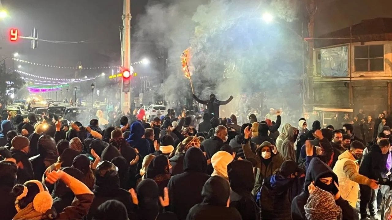 હેંગાઓ માનવ અધિકાર સંગઠન અને અન્ય સંગઠનોએ જણાવ્યું છે કે, સોલ્તાનીને કોર્ટમાં ન્યાયી ટ્રાયલ આપવામાં આવી ન હતી, ન તો તેને પોતાનો કેસ રજૂ કરવાની તક આપવામાં આવી હતી. તેના તમામ મૂળભૂત અધિકારો છીનવી લેવામાં આવ્યા હતા અને તેને મૃત્યુદંડની સજા ફટકારવામાં આવી હતી.