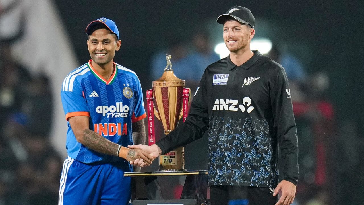 ભારત અને ન્યુઝીલેન્ડ વચ્ચે ટી20 સીરિઝની ધમાકેદાર શરુઆત થઈ ચૂકી છે. નાગપુરમાં રમાયેલી પહેલી મેચમાં રનના ઢગલા થયા હતા. ભારતે ન્યુઝીલેન્ડને હાર આપી હતી.