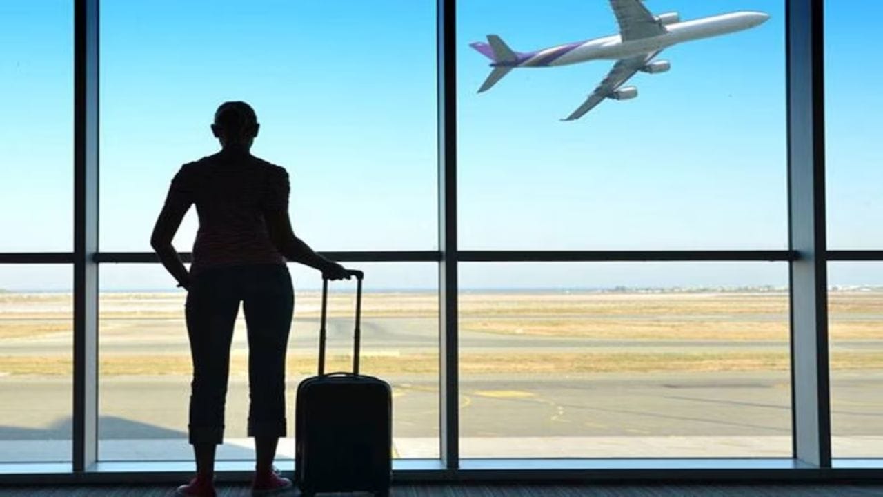 જ્યારે કેટલાક દેશોમાં વિઝા-ઓન-અરાઇવલ અથવા ETAની સુવિધા ઉપલબ્ધ છે. તેમાં ઈન્ડોનેશિયા, માલદીવ, શ્રીલંકા, કેન્યા, જોર્ડન અને ફિલિપાઇન્સ જેવા દેશો સામેલ છે. આ સુવિધાઓથી પ્રવાસ આયોજન સરળ બન્યું છે અને સમય તથા દસ્તાવેજી પ્રક્રિયાનો ઝંઝટ ઓછો થયો છે.