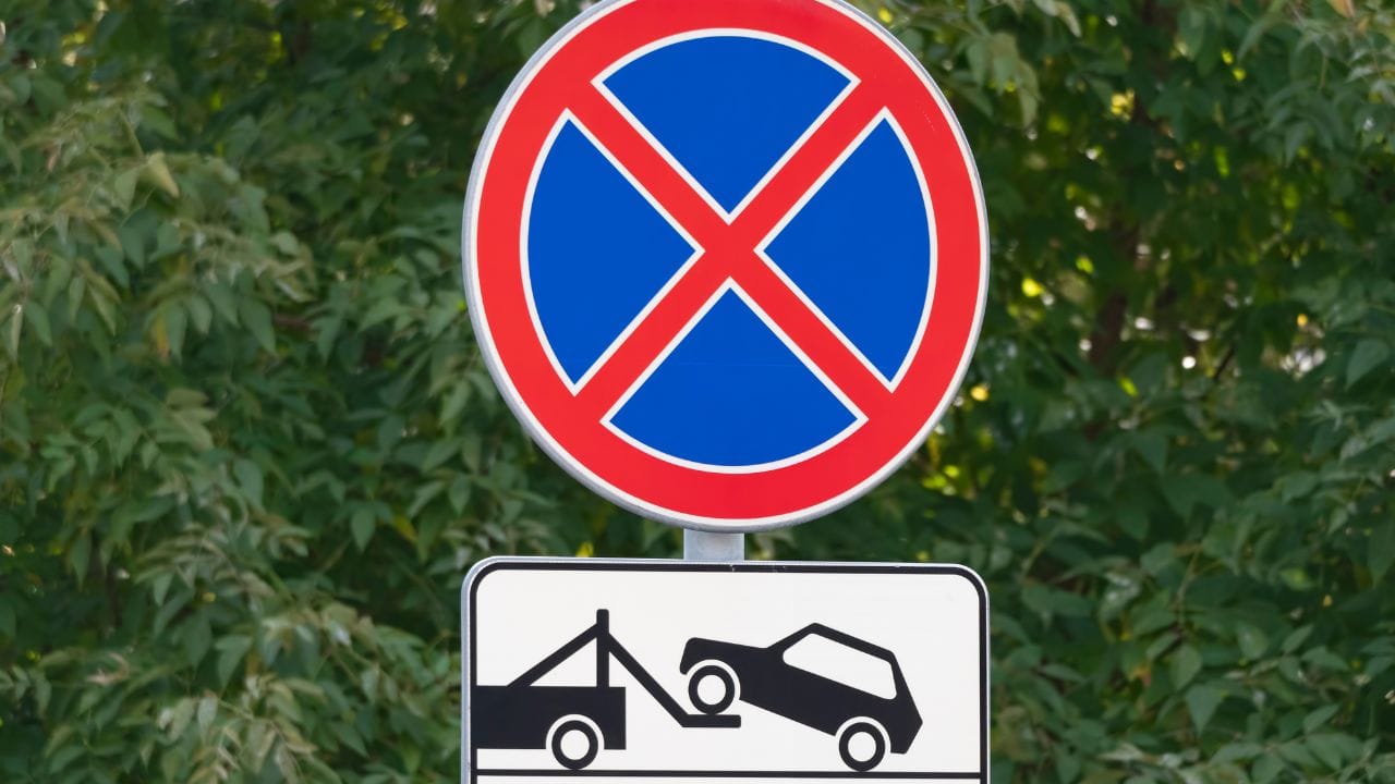 આવી સ્થિતિમાં, જો કોઈ પોલીસ અધિકારી તમને નો-પાર્કિંગ ઝોનમાં પાર્કિંગ કરવા બદલ ચલણ આપે છે, તો તે ખોટું નથી. 